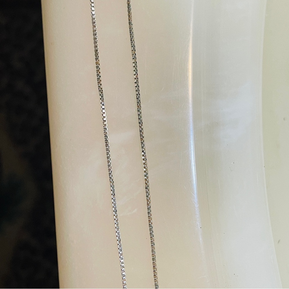 ✝️Beautiful Oval Cut Amethyst 925 Sterling Silver Magnetic Clasp Cross Necklace! - Picture 12 of 15